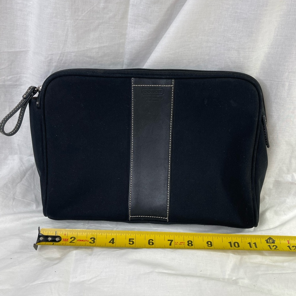 Coach Large Envelop Clutch Purse - Picture 3 of 10